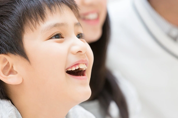 お子さまの気持ちに配慮した歯科診療