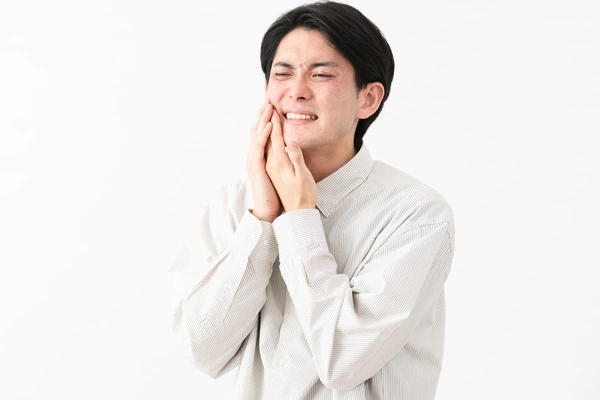 口を開けにくい・動きが引っかかる